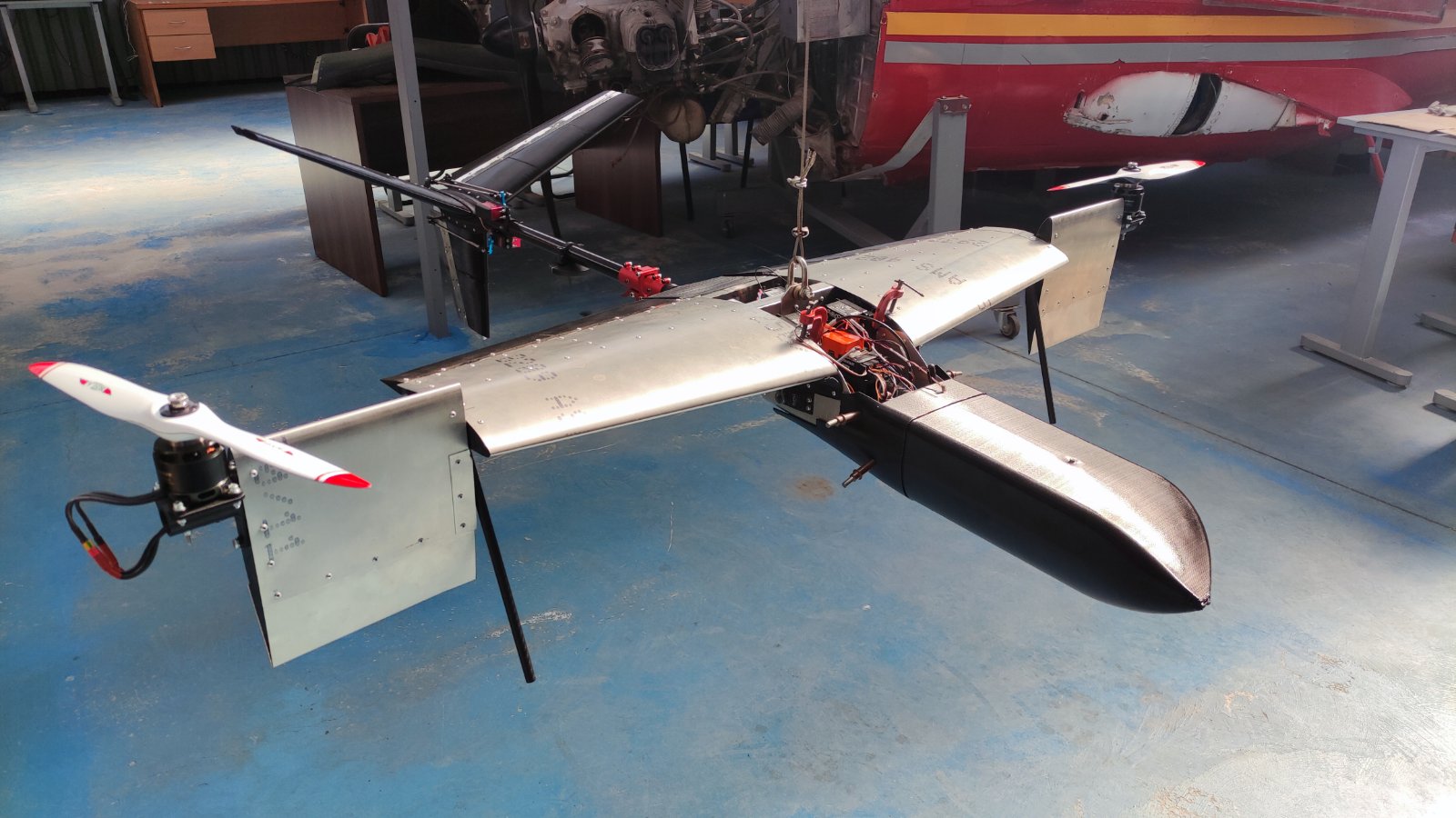 GRYPAS nose, wing, and tilt rotor